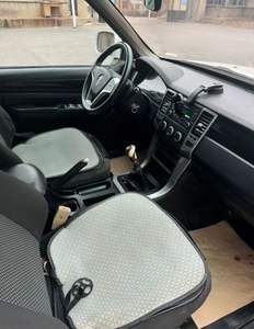 Pickup blanc Foton Sapu d'<span class=keywords><strong>occasion</strong></span> à quatre roues, moteur <span class=keywords><strong>diesel</strong></span> 2,8L - Product Image 5