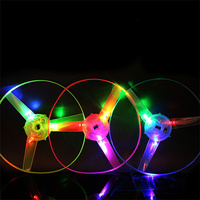 Jouets lumineux volants en gros, jouets lumineux LED en bambou, libellule volante LED, cadeau pour enfants