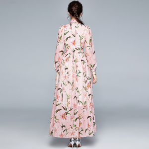 Robe longue à manches longues et à col noué à imprimé floral Lily - Product Image 4
