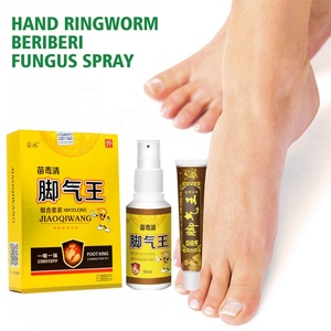 Líquido para el <span class=keywords><strong>Pie</strong></span> de Atleta con Urea, Aplicar y Secar en un Solo Paso, para Tratar Hongos, Olor, Picazón, Bolitas y Celulitis en los Pies - Product Image 2