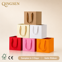 Sacs cadeaux en papier laminé mat de luxe personnalisés, six couleurs, avec poignées en ruban satiné, format large, pour boutique de détail