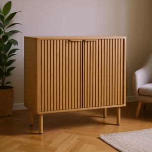 Mobiletto Bar Caffè a 2 Ripiani in Rovere Stile Mid-Century con Ante Scorrevoli Scanalate, Credenza 31.5x14.7x31.5 Dimensioni, per Soggiorno e Ingresso - Product Image 2