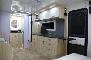 <span class=keywords><strong>Caravane</strong></span> tout-terrain pliable sur mesure pour usine, <span class=keywords><strong>caravane</strong></span> légère, camping-car de <span class=keywords><strong>luxe</strong></span> de 19 pieds, camping-car avec rangement <span class=keywords><strong>extensible</strong></span> indépendant - Product Image 6