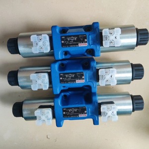 วาล์วไฮดรอลิก Rexroth รุ่น R901268442 4WRZE16W9 แบบทางเดียว ควบคุมการไหลโดยตรง ผลิตจากเหล็กหล่อ - Product Image 4