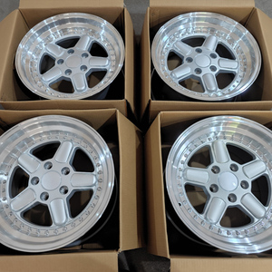 <span class=keywords><strong>Jantes</strong></span> de voiture en alliage d'aluminium <span class=keywords><strong>18</strong></span> <span class=keywords><strong>pouces</strong></span> 5x120 PCD 5 trous à déport profond pour BMW E39 E60 E49 E30 (anciens modèles) - Product Image 2