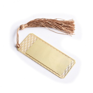 ที่คั่นหนังสือแบบกลวงชุบทองสไตล์เกาหลี ที่คั่นหนังสือโลหะสแตนเลสแบบสลักลาย  รับสั่งทำตามแบบ - Product Image 3