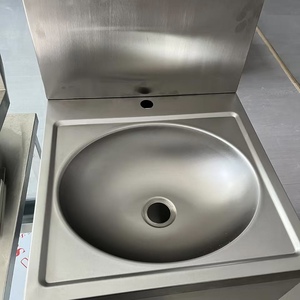 VICTORY Évier manuel en acier inoxydable suspendu en acier inoxydable Équipement hospitalier en inox pour hôtels, restaurants et laboratoires - Product Image 6