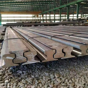 <span class=keywords><strong>Rail</strong></span> en acier laminé à chaud <span class=keywords><strong>de</strong></span> grande épaisseur 60kg/m 75kg/m U75V U71Mn AREMA Longueur 12m <span class=keywords><strong>Poutre</strong></span> <span class=keywords><strong>de</strong></span> voie ferrée en acier - Product Image 6