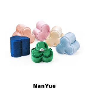 <span class=keywords><strong>Caja</strong></span> de Anillo de Terciopelo de Alta Calidad, con Logotipo Personalizado, <span class=keywords><strong>Caja</strong></span> de Regalo de Joyería de Lujo para Bodas y Compromisos, Venta al Por Mayor - Product Image 4