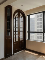 Porte en bois massif avec placage en bois naturel, design simple personnalisé pour l'intérieur de la maison, chambre, cuisine, porte à double ouverture cintrée