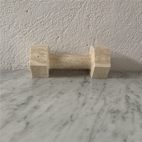 Haltère en marbre travertin beige sculpté à la main pour l'entraînement