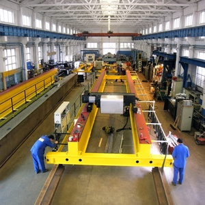 Pont roulant à double portique 20 tonnes pour le transfert de marchandises en usine industrielle lourde avec une conception de poutre en acier durable - Product Image 2