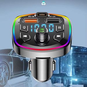 อะแดปเตอร์ชาร์จไร้สายในรถยนต์ Q7 พร้อมเครื่องส่งสัญญาณ FM ช่องเสียบ USB คู่ รองรับ PD ชาร์จเร็ว พร้อมช่อง AUX และระบบแฮนด์ฟรี - Product Image 3
