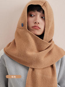 شال نسائي شتوي من الكشمينة مع وشاح مطبوع بنقط مخطط وقبعة للحياكة وشاح هدية أوشحة بغطاء رأس-قسم للكبار - Product Image 2