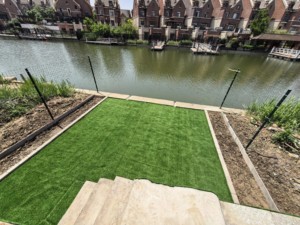 Césped artificial realista, césped sintético para exteriores, césped artificial moderno para paisajismo de jardines, césped artificial para exteriores - Product Image 4