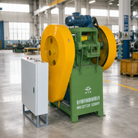 Coupe-blocs de caoutchouc automatique QK350, machine de prétraitement et de réduction de volume des pneus usagés pour ligne de recyclage des pneus avec certification CE