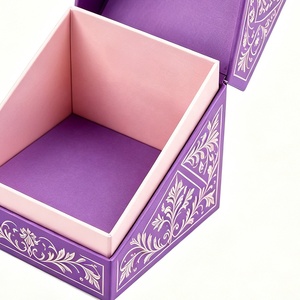 Cajas de Regalo para Velas de Papel Ecológico Color Morado, Cajas de Cartón Personalizadas para Velas de Lujo con Inserto - Product Image 5