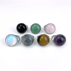 แหวนนิ้วสแตนเลสสตีลกันน้ำแบบเรียบง่าย ปรับขนาดได้ ประดับด้วยพลอยธรรมชาติ แบล็คออสซิเดียน อเมทิสต์ โอปอล สำหรับผู้หญิงและผู้ชาย - Product Image 1