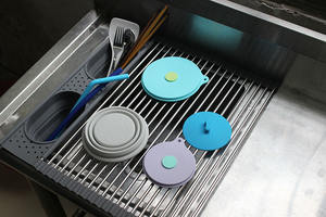 Escurridor de Platos Plegable y Ajustable de Acero Inoxidable 304 para Fregadero de Cocina con Organizador y Soporte para Esponja - Product Image 5