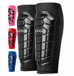 Protège-tibias de football personnalisables avec manchon de compression pour mollets, protection et chauffe-tibias - Product Image 1