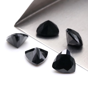 Prezzo all'ingrosso <span class=keywords><strong>di</strong></span> Yingma 4*4mm-10*10mm migliori pietre Cz trilioni <span class=keywords><strong>di</strong></span> forma <span class=keywords><strong>di</strong></span> zirconi <span class=keywords><strong>di</strong></span> <span class=keywords><strong>colore</strong></span> <span class=keywords><strong>nero</strong></span> pietre sciolte Cz per gioielli - Product Image 4