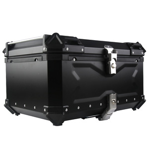 Bauletto <span class=keywords><strong>Posteriore</strong></span> da <span class=keywords><strong>Moto</strong></span> in Lega di Alluminio con Design a X in Rilievo, <span class=keywords><strong>Borsa</strong></span> da <span class=keywords><strong>Moto</strong></span> 45L, 55L, 65L, 80L - Product Image 4