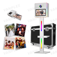 Vanplex Professional 15.6" Square DSLR Photo Booth |   Écran tactile miroir + Métal aéronautique + Valise de transport |   USB/Wi-Fi |