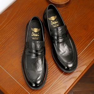 Zapatos Casuales Personalizados Hechos a Mano para Hombre, Estilo Británico Retro, con Punta en Pico, Sin Cordones, Suaves, Impermeables y Transpirables, de Cuero Genuino - Product Image 4