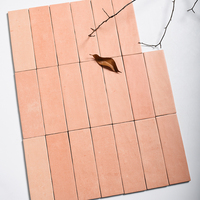 Carreaux de sol et de mur en céramique émaillée rouge mate 61,5x188,5mm Antidérapants 8mm d'épaisseur Durables Résistants aux taches pour murs intérieurs
