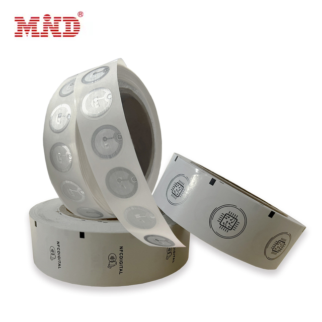 13.56mhz NFC Chip Tags Stickers 25mm Programmable Compatible with NFC Enabled Phones
