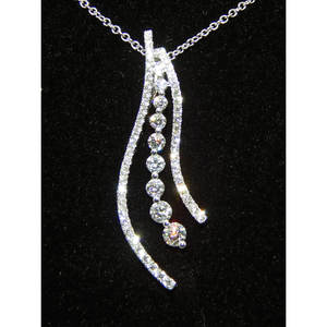 Rubare la notte! Collana e orecchini a cascata in oro bianco 18k e 3,5 ct - Product Image 4