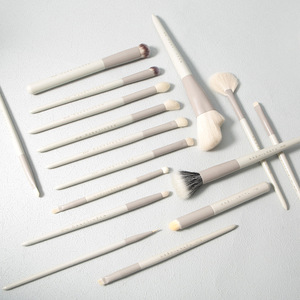 Nuevo juego de brochas de maquillaje, brocha para sombra de nariz, brocha para corrector, brocha para colorete en polvo suelto, brocha para base, brocha para labios, herramientas de belleza - Product Image 3