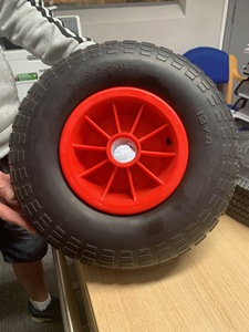 Rueda y Neumático Sólido de Poliuretano (PU) Antipinchazos 400-6 para Carretilla con Llanta de Plástico y Núcleo de Acero para Carros de Mano - Product Image 3
