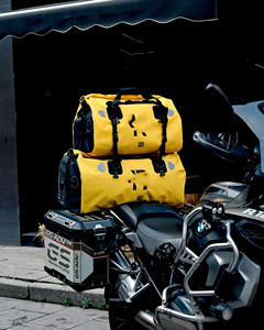 Muestra gratis personalizada 10L de alta capacidad de TPU almacenamiento de combustible de la vejiga bolsa tanque de combustible diésel para excursiones al aire libre para el almacenamiento de combustible de la motocicleta - Product Image 3