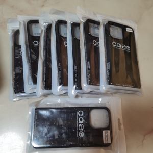 Custodia per <span class=keywords><strong>iPhone</strong></span> 16 Pro Max di Lusso Nuova, in Fibra di Carbonio a Grana Grossa e TPU, Blu Lucido, Rosso, Viola, di Alta Qualità - Product Image 6