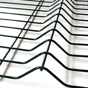 HT-FENCE Chine <span class=keywords><strong>Usine</strong></span> Vente Directe V Fold Clôture Panneau 3D Triangle Bend Clôture <span class=keywords><strong>Rigide</strong></span> pour Jardin - Product Image 2