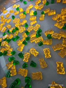 Gomitas de Creatina Monohidrato Vegetarianas Sin Gluten OEM, 1.5 Gramos por Gomita, Mejora la Fuerza y la Resistencia para la Nutrición Deportiva - Product Image 6