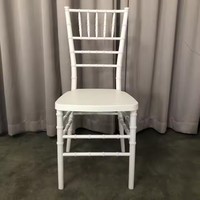 Chaise Chiavari en résine plastique blanche la plus populaire pour événements, banquets, mariages, hôtels et réceptions à Dubaï, vente en gros