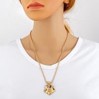 Colliers pendentifs en cuivre avec fleurs d'hibiscus hawaïennes, bijoux des îles de Guam pour femmes et filles, idéaux pour les fêtes