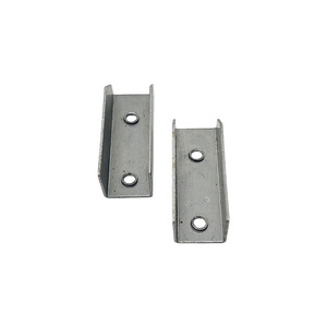 Supports d'angle en acier galvanisé en forme de U à 2 trous pour connecteurs de quincaillerie de meubles et armoires - Product Image 1