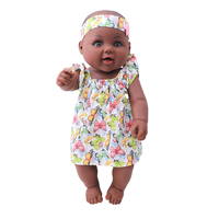 Fabricant de poupées originales Poupée africaine de mode en plastique de 19 pouces Belle fille noire avec des cheveux bouclés Joli jouet pour enfants