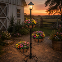 Support de pot de fleurs solaire à 3 paniers avec doublure en fibre de coco, cadre en fer recouvert de poudre, pour la décoration quotidienne du jardin, du patio et de la cour