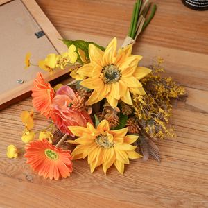 CF02118 Ramo Artificial Mixto Naranja y Amarillo con Girasol, Gerbera y Rosa, Arreglo Floral de 44 cm para Decoración del Hogar y Bodas - Product Image 5