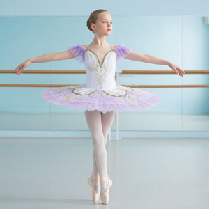 Vestido de tutú de <span class=keywords><strong>Ballet</strong></span> rojo para niños y adultos, trajes de baile de <span class=keywords><strong>Ballet</strong></span> del lago de los Cisnes, <span class=keywords><strong>ropa</strong></span> profesional para niñas, vestido de tutú, traje de baile para mujeres - Product Image 1