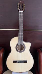 Guitare Classique Faite Main de Haute Qualité <span class=keywords><strong>Cordo</strong></span> Taille 4/4 Table Massive Design Professionnel Unique - Product Image 2
