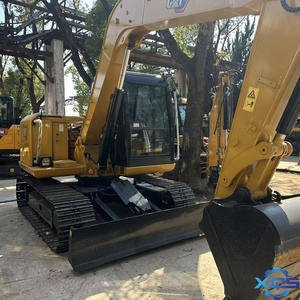 Excavadora de cadenas usada Caterpillar de 7 toneladas, modelo 2022, de Japón, oficialmente en venta, con motor y caja de cambios de calidad excepcional. - Product Image 1