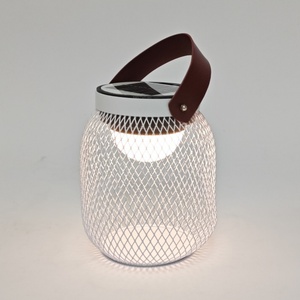 Lampe de bureau de charge solaire moderne simple maison hôtel chevet salle à manger créative <span class=keywords><strong>Rechargeable</strong></span> industrie maille de fer Led lampe de Table - Product Image 4