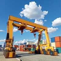 Grue à portique sur pneus en caoutchouc anti-corrosion de 50 tonnes pour terminal côtier