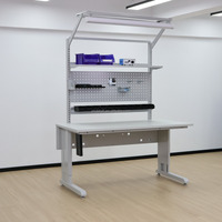 Table industrielle en acier ESD DETALL pour zones de test en laboratoire avec bras de moniteur, accessoires d'assemblage électronique, garantie 5 ans