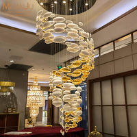 Lustre en verre spiralé personnalisé de luxe pour hall d'hôtel, villa, escalier, luminaire suspendu LED moderne et artistique